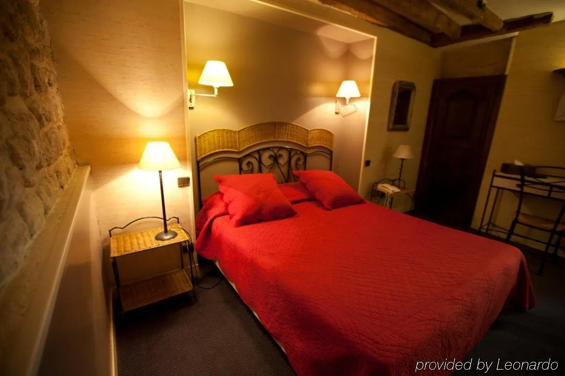 Hotel De La Tulipe باريس