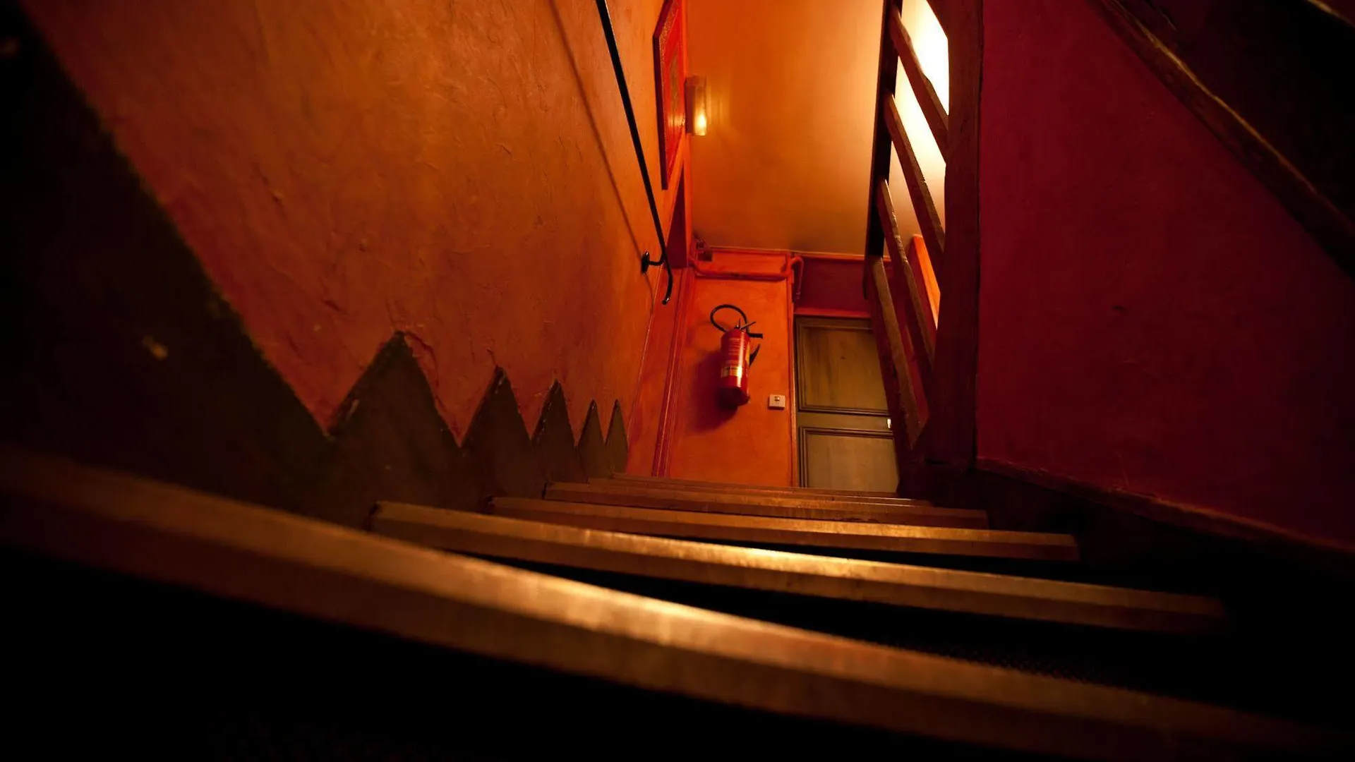 Hotel De La Tulipe باريس 3*,  فرنسا